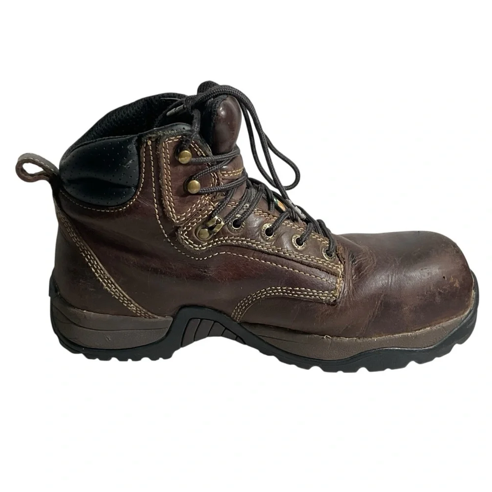 Cabelas very good